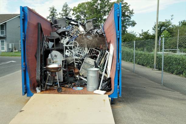 Best Junk Hauling Services  in West Menlo Park, CA